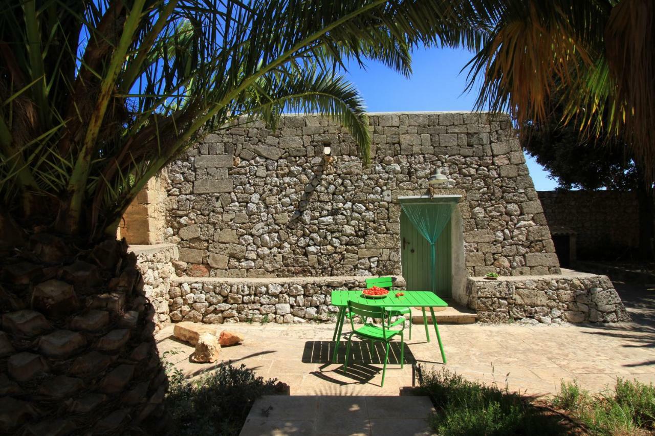 Agriturismo Masseria Gianferrante Ugento Exterior photo
